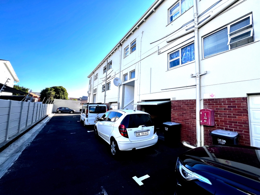 2 Bedroom Property for Sale in Table View Western Cape